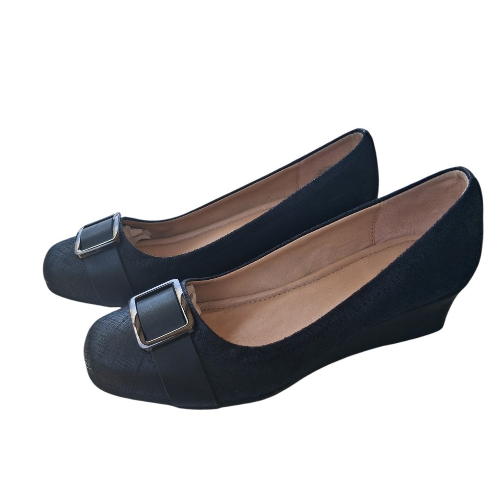 Abella Wedge Buckle Women's size 7 Comfort Classic‎ Slip-On Career  Casual Shoes